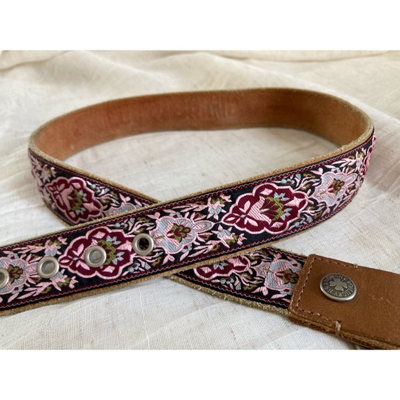 Lucky Brand Accessories - Lucky Brand embroidered leather belt